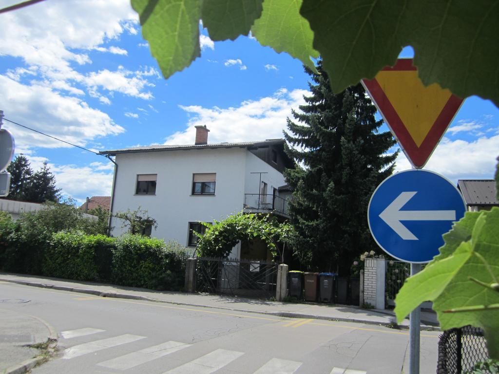 Gogalova Apartment